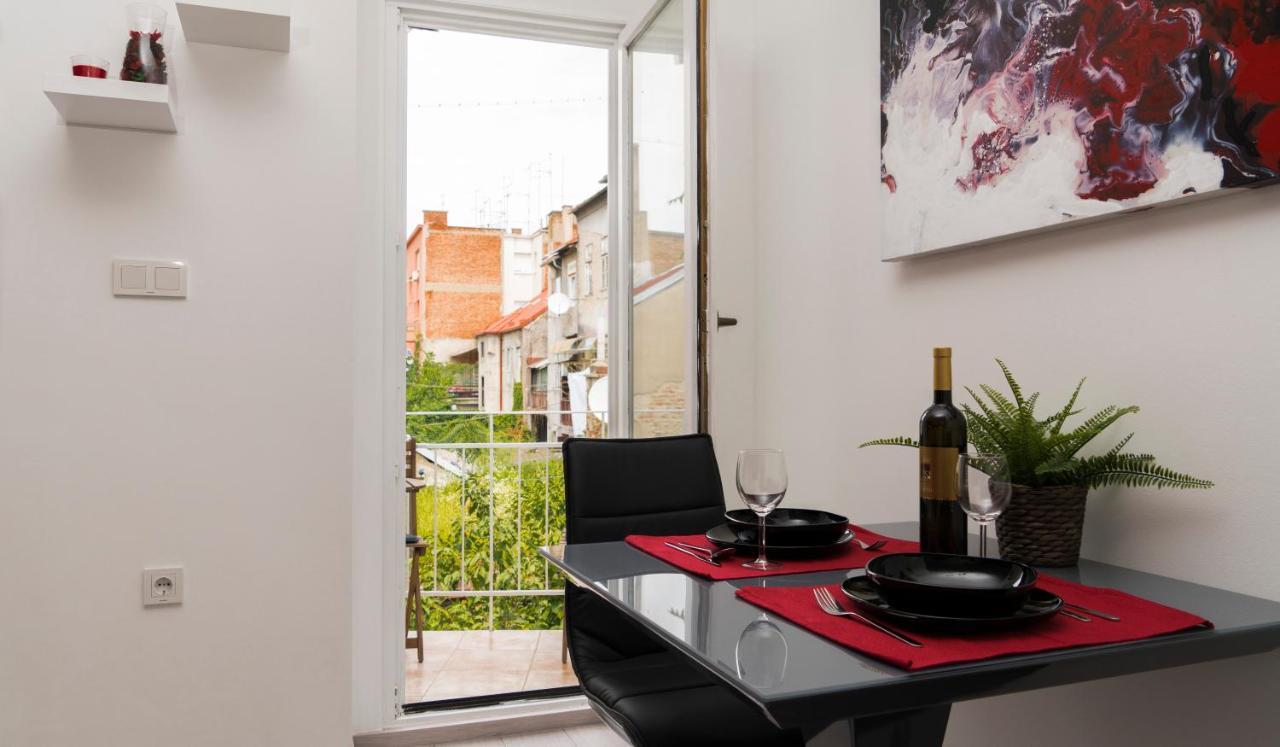 Apartments Kruc ザグレブ エクステリア 写真